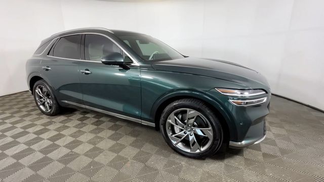Used 2024 GENESIS GV70 Advanced with VIN 5NMMCET19RH003471 for sale in Cuyahoga Falls, OH