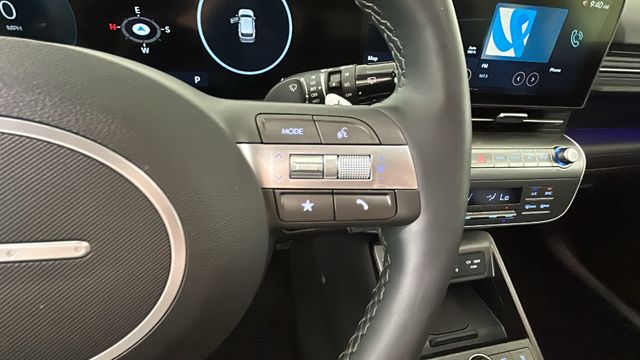 2025 Hyundai Kona Limited - Photo 17