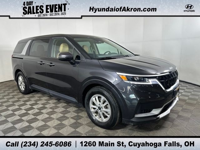 2024 Kia Carnival LX Seat Pkg's photo