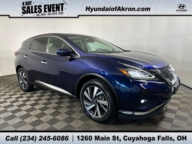 2023 Nissan Murano SL's photo