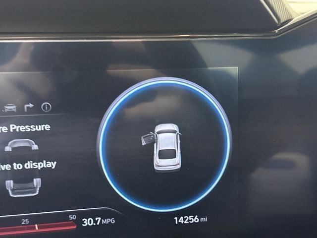 2025 Hyundai Elantra SEL - Photo 18