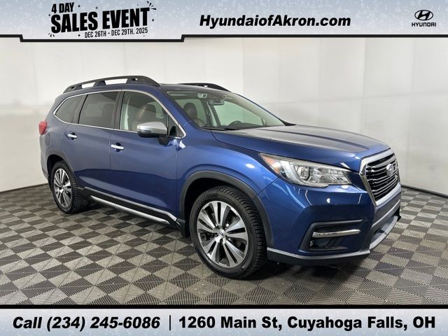 2019 Subaru Ascent Touring's photo