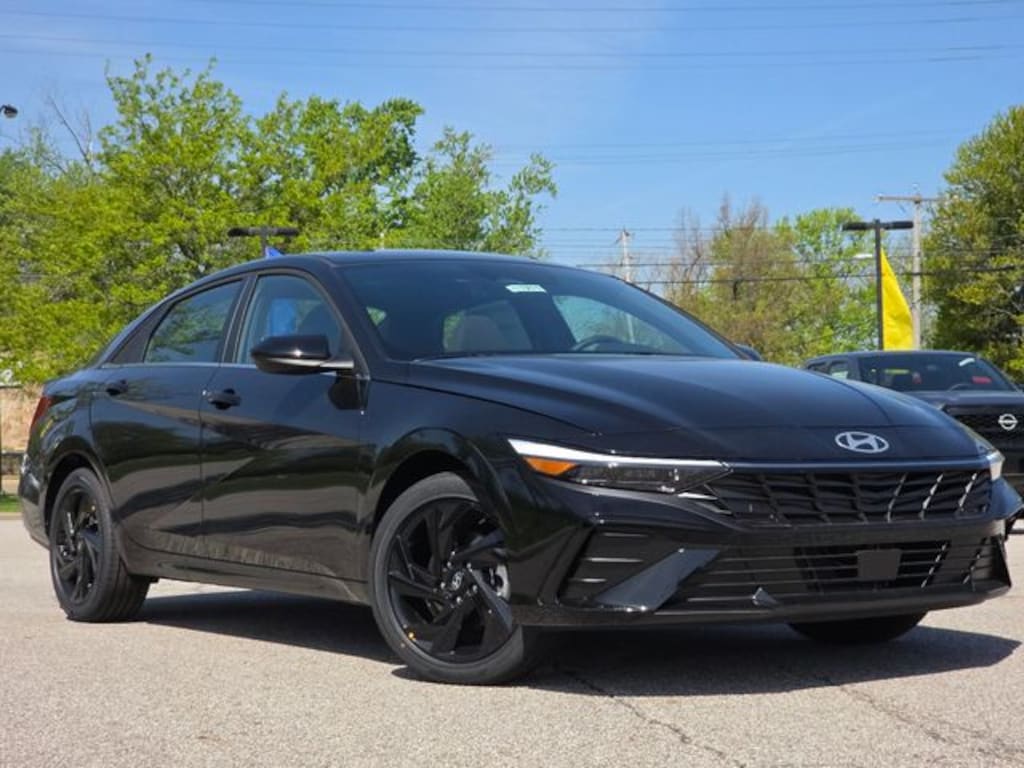 New 2026 Hyundai Elantra SEL Sport Premium Sedan