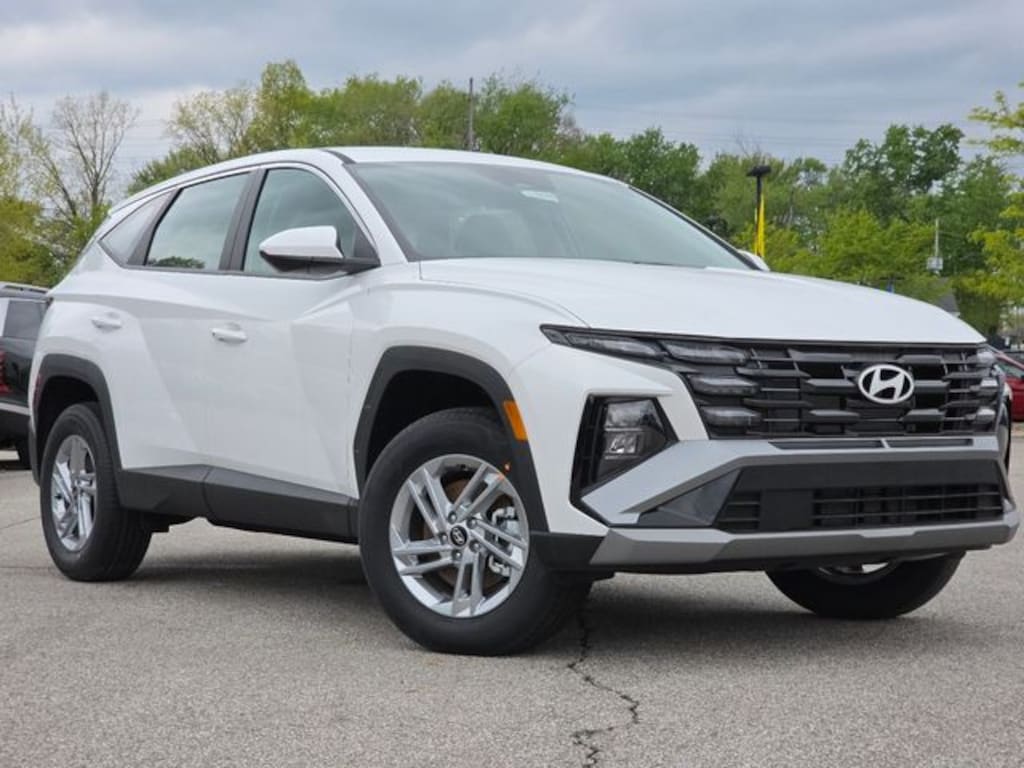 New 2026 Hyundai Tucson SE AWD SUV