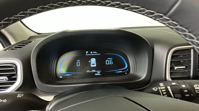 2023 Hyundai Venue SEL - Photo 17