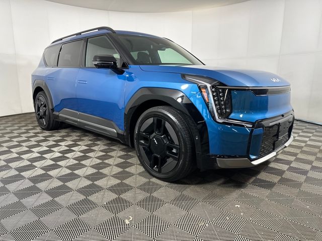 2024 Kia EV9 GT-Line photo 2