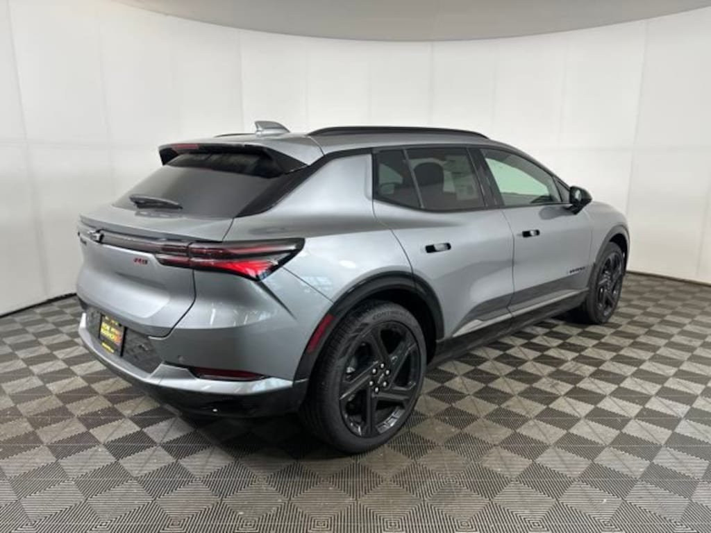 Used 2025 Chevrolet Equinox EV RS SUV