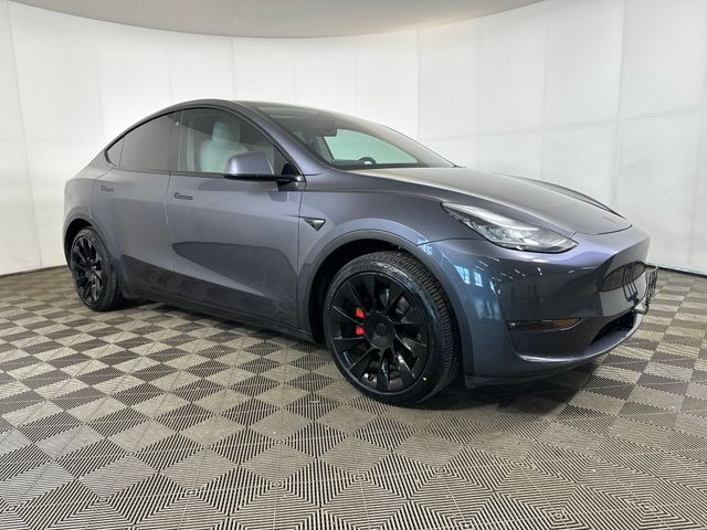 Used 2021 Tesla Model Y Long Range with VIN 5YJYGAEE5MF152548 for sale in Cuyahoga Falls, OH