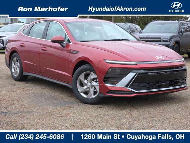 2026 Hyundai Sonata SE's photo