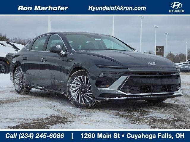 2026 Hyundai Sonata Hybrid Sedan 