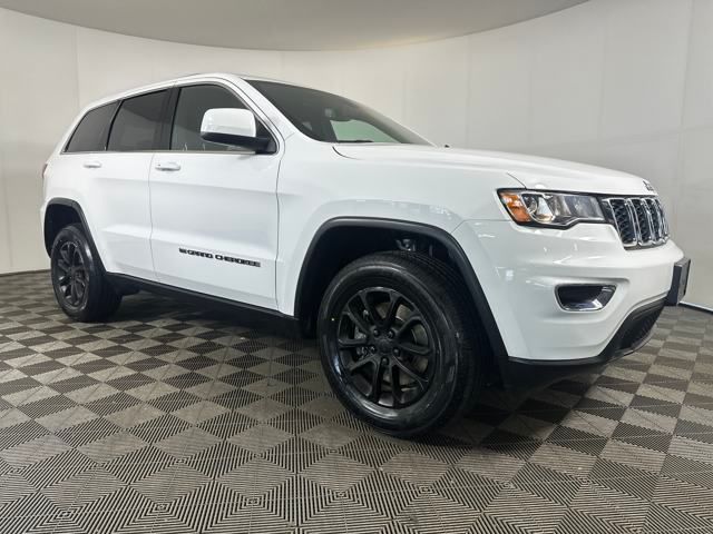 Used 2022 Jeep Grand Cherokee WK Laredo E with VIN 1C4RJFAGXNC143319 for sale in Cuyahoga Falls, OH