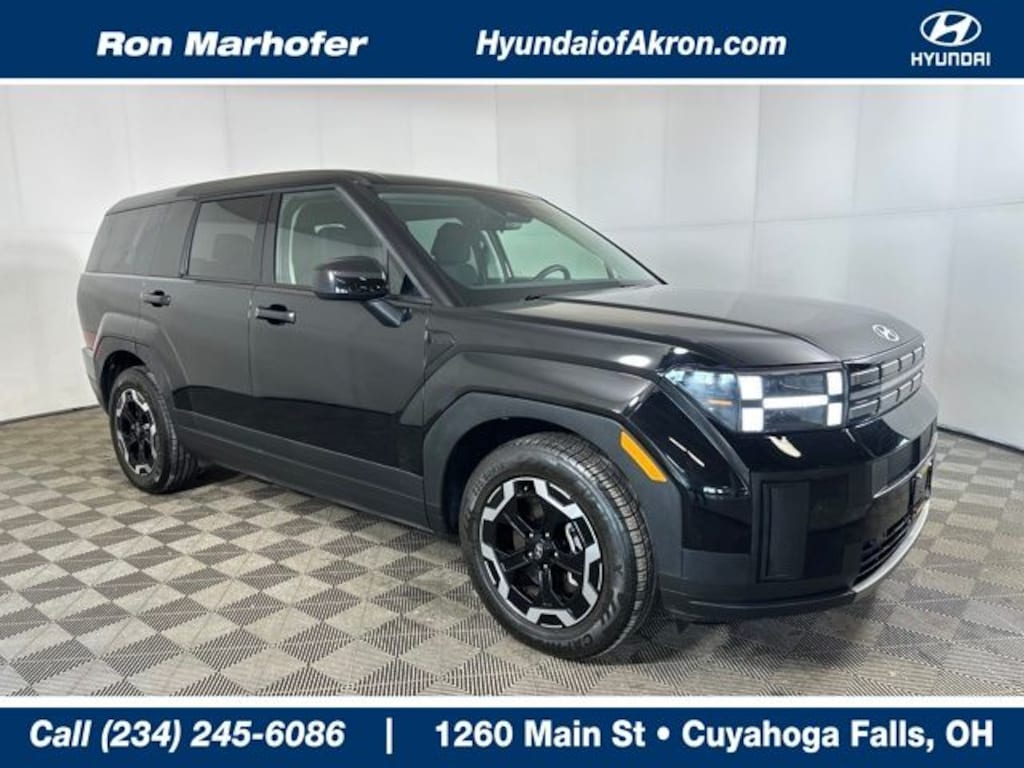 Used 2024 Hyundai Santa Fe SE SUV