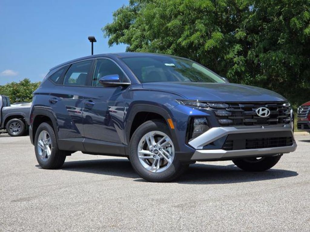 New 2026 Hyundai Tucson SE AWD SUV