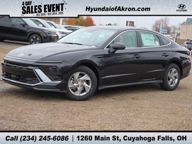 2026 Hyundai Sonata SE's photo