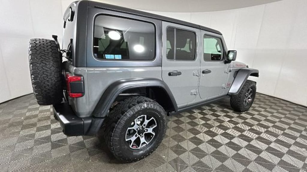 Used 2018 Jeep Wrangler Unlimited Rubicon SUV