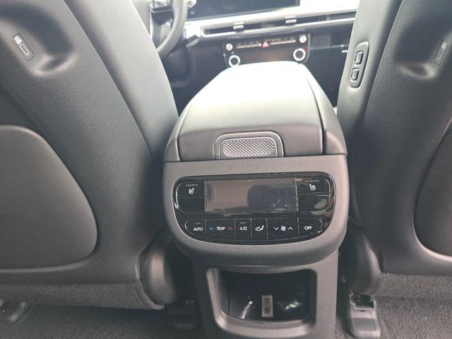 2026 Hyundai IONIQ 9 SEL - Photo 26