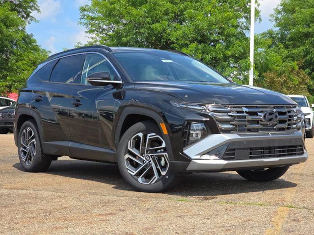 New 2026 Hyundai Tucson Limited FWD SUV