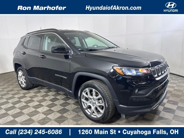 2022 Jeep Compass Latitude Lux