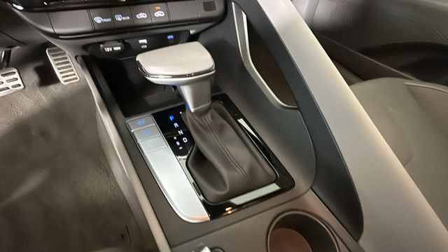 2025 Hyundai Elantra SEL - Photo 21