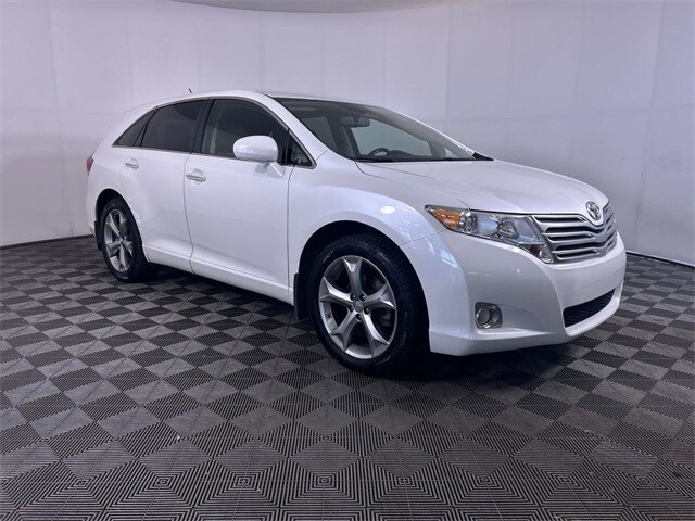 Used 2011 Toyota Venza Base with VIN 4T3BK3BB3BU062798 for sale in Cuyahoga Falls, OH