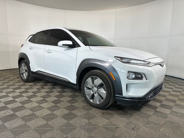 Used 2021 Hyundai Kona EV Limited with VIN KM8K33AG8MU110950 for sale in Cuyahoga Falls, OH