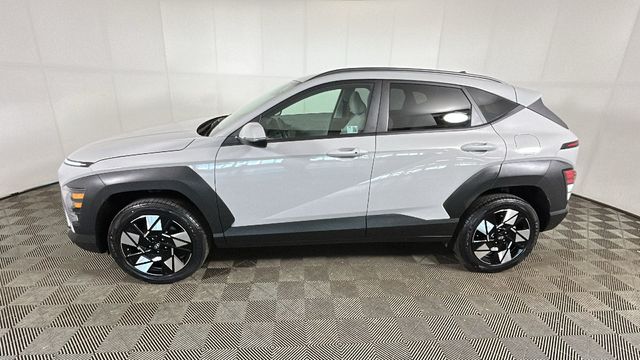 2025 Hyundai Kona SEL - Photo 6