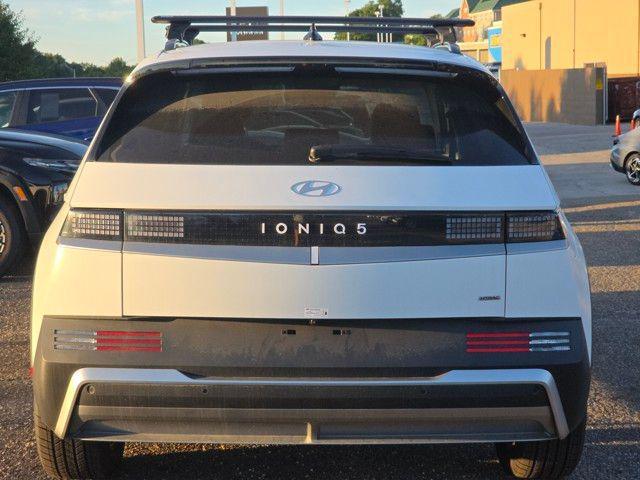 2025 Hyundai IONIQ 5 SEL - Photo 22