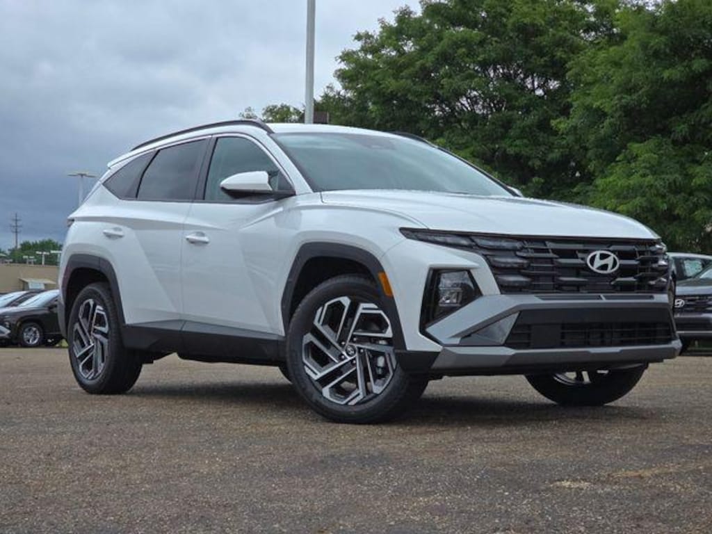 New 2026 Hyundai Tucson SEL Plus AWD SUV