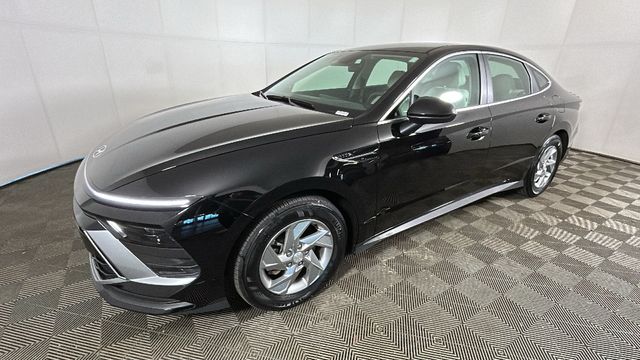 2026 Hyundai Sonata SE - Photo 6