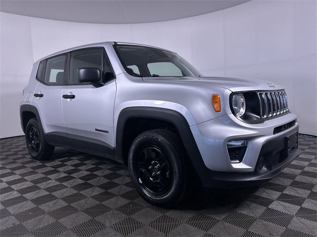 Used 2021 Jeep Renegade Sport with VIN ZACNJDAB5MPN15339 for sale in Cuyahoga Falls, OH