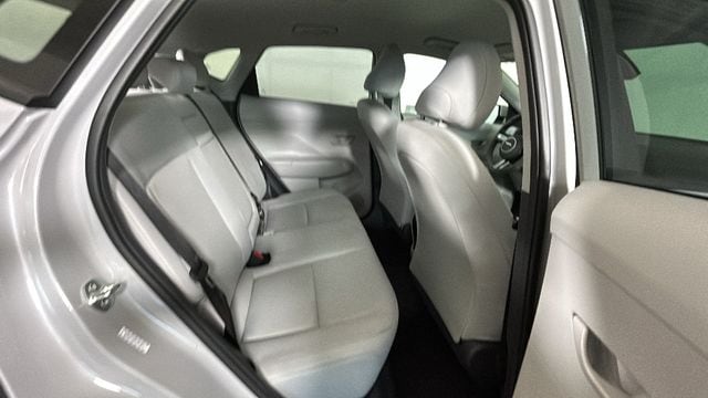2025 Hyundai Kona SEL - Photo 30