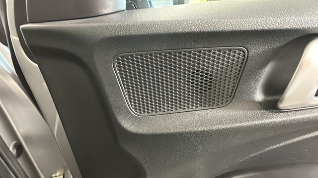 2023 Hyundai Venue SEL - Photo 29