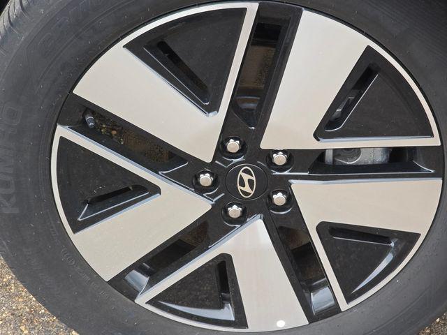 2026 Hyundai IONIQ 9 SEL - Photo 16