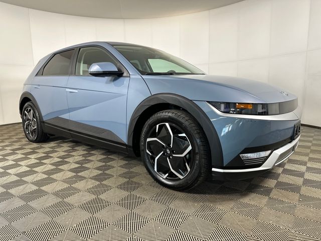 Used 2024 Hyundai IONIQ 5 SEL with VIN KM8KN4DEXRU318992 for sale in Cuyahoga Falls, OH