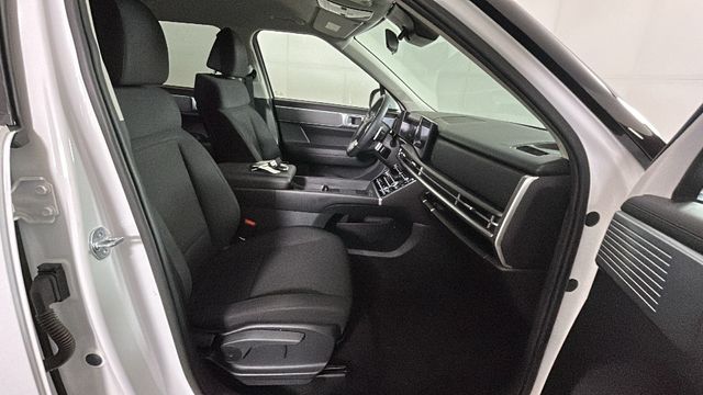 2025 Hyundai Santa Fe SE - Photo 31