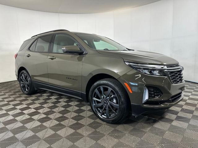 2023 Chevrolet Equinox RS photo 2