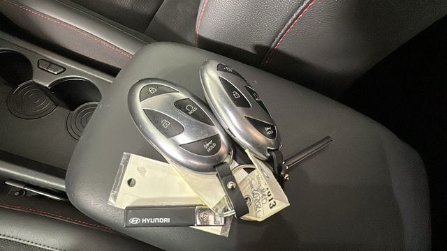 2025 Hyundai Kona N Line - Photo 22