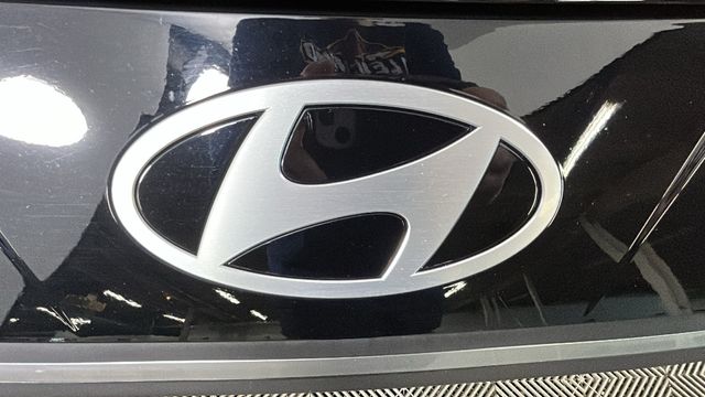 2025 Hyundai Elantra Blue - Photo 9