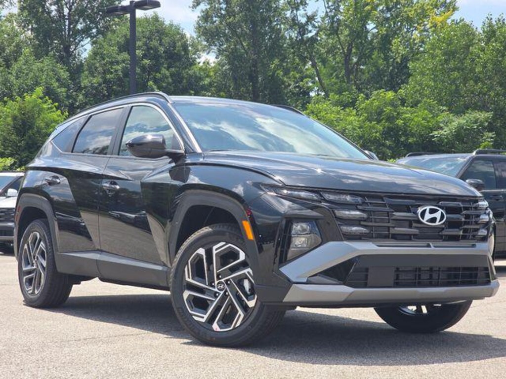 New 2026 Hyundai Tucson SEL Plus AWD SUV