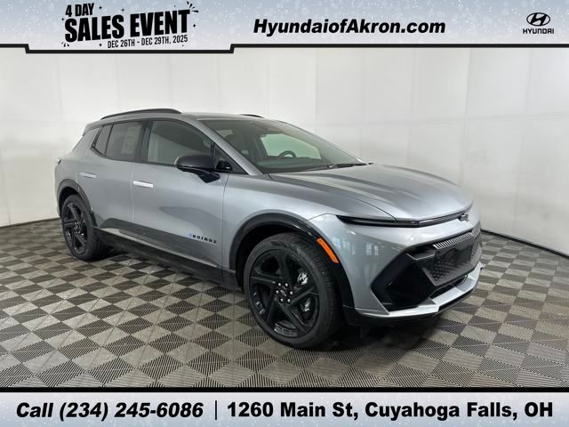 2025 Chevrolet Equinox EV RS's photo