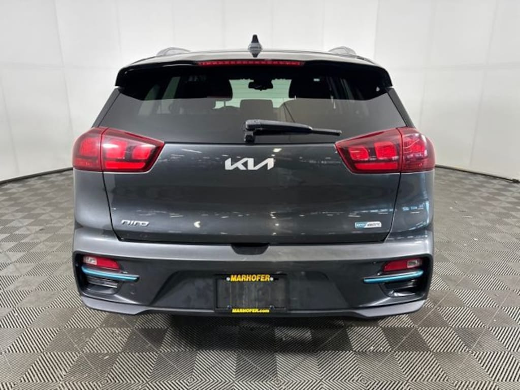 Used 2022 Kia Niro EV EX SUV