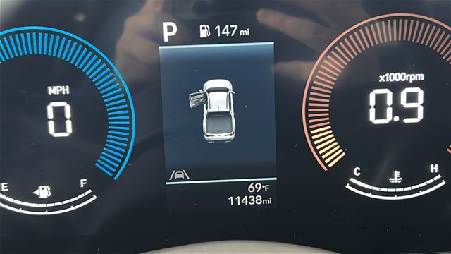 2025 Hyundai Santa Cruz SE - Photo 19