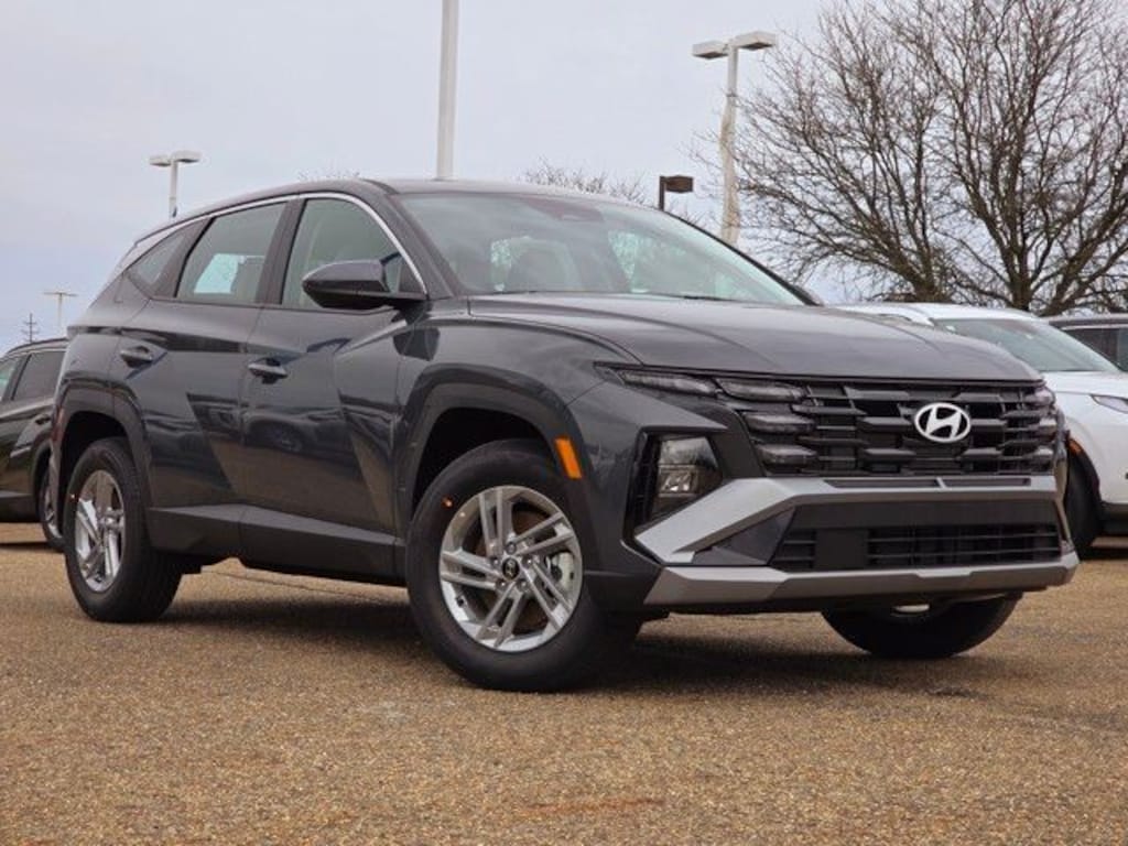 Certified 2025 Hyundai Tucson SE SUV