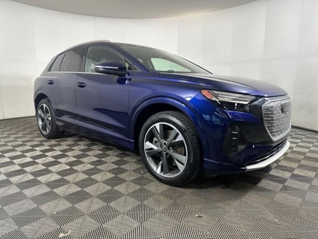 Used 2022 Audi Q4 e-tron Prestige SUV