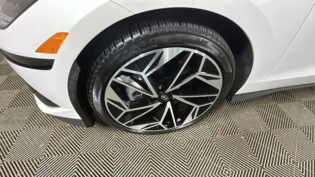 2024 Hyundai IONIQ 6 SEL - Photo 10