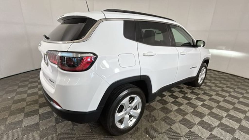 Used 2022 Jeep Compass Latitude SUV