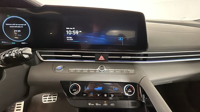 2025 Hyundai Elantra Blue - Photo 24