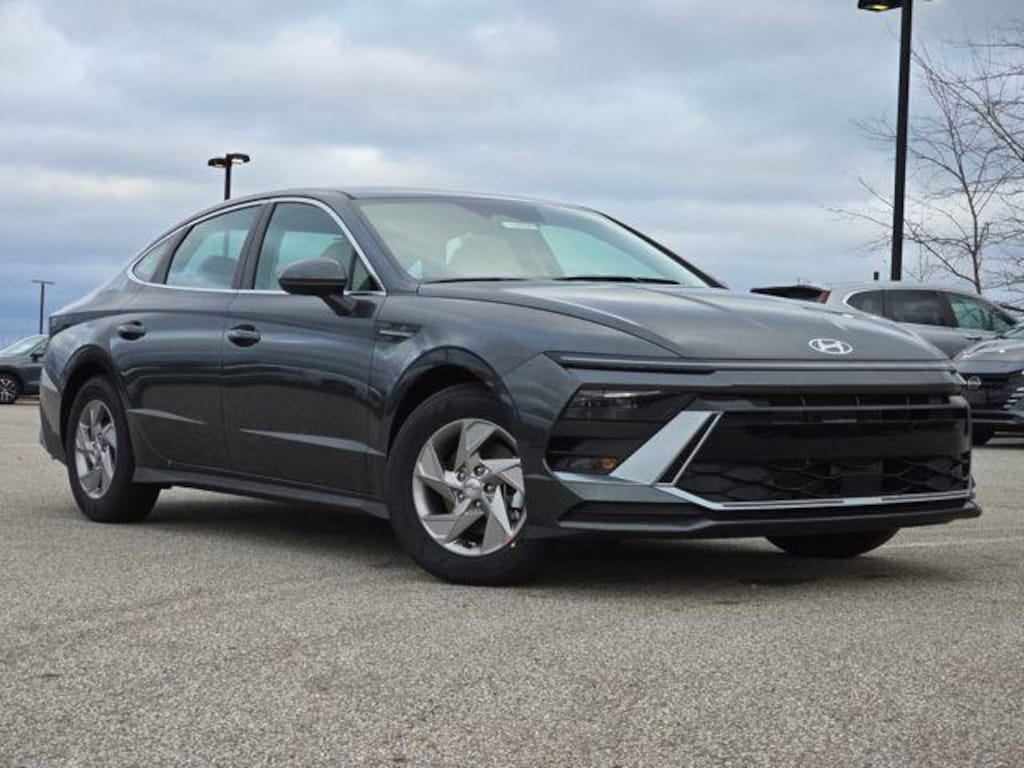 New 2026 Hyundai Sonata SE Sedan