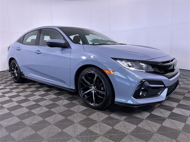 Used 2021 Honda Civic Hatchback Sport with VIN SHHFK7H40MU229286 for sale in Cuyahoga Falls, OH