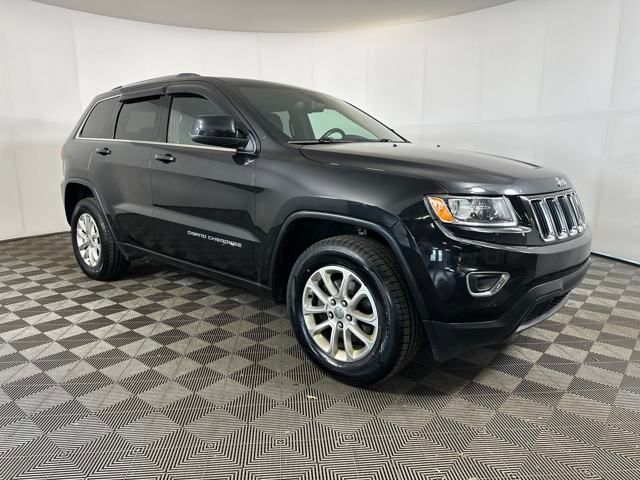 2016 Jeep Grand Cherokee Laredo photo 2